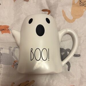 ghost halloween mug
